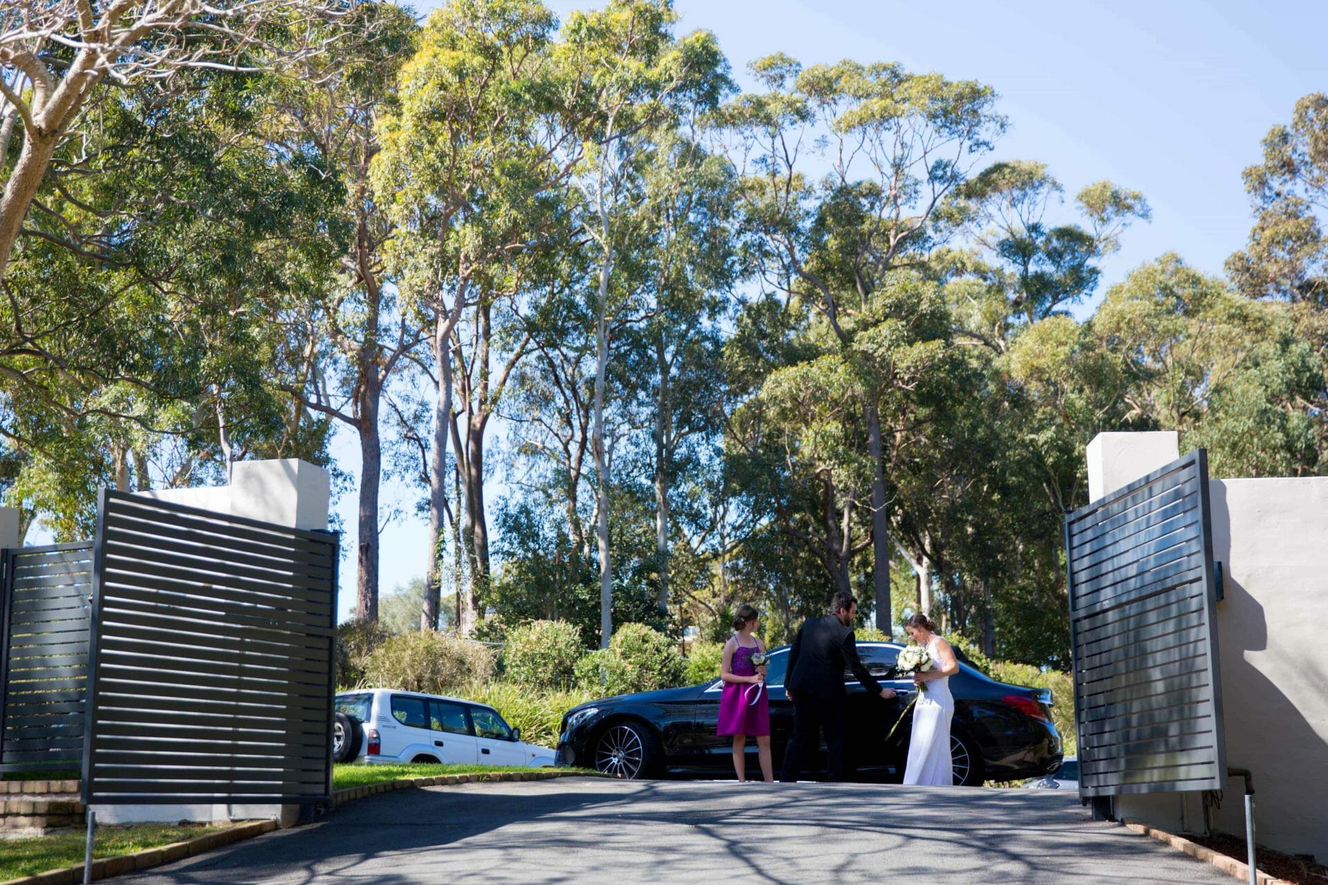 Bride arriving at her wedding at Whitebridge NSW